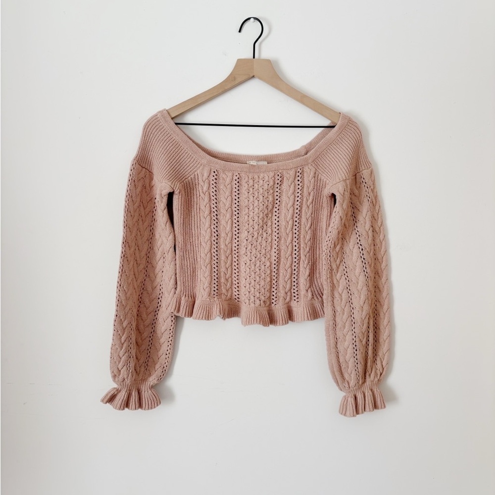 5 for $25 ✨ Pink off the shoulder knit top